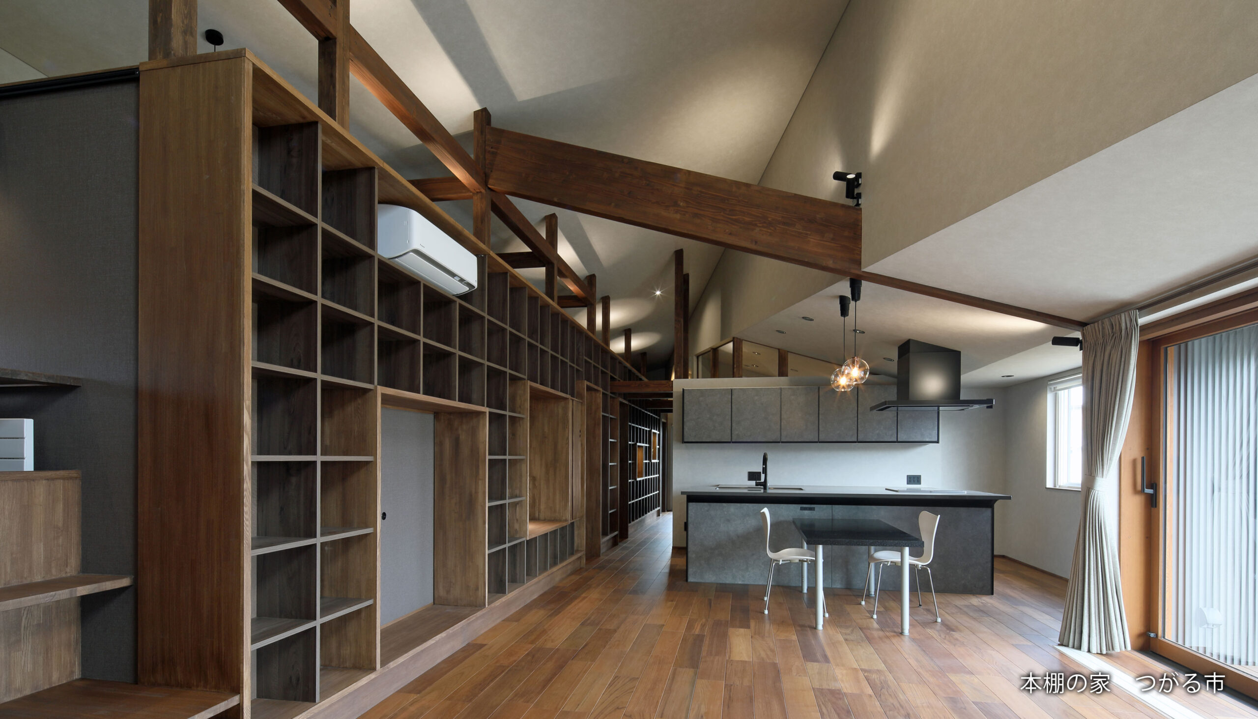 フクシアンドフクシアーキテクツ_本棚の家